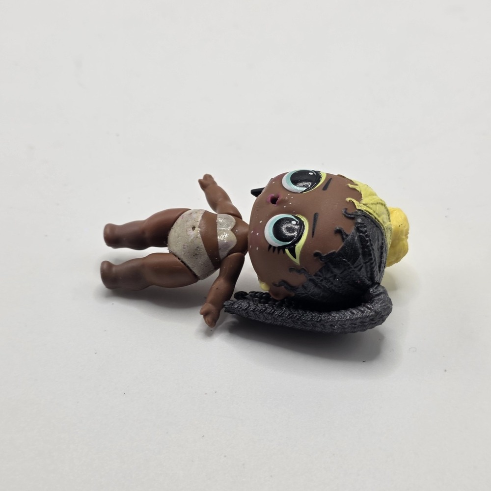LOL Surprise Doll‎ Half Yellow Black Braids Teal Eyes Freckles 2018 MGA - Picture 4 of 4